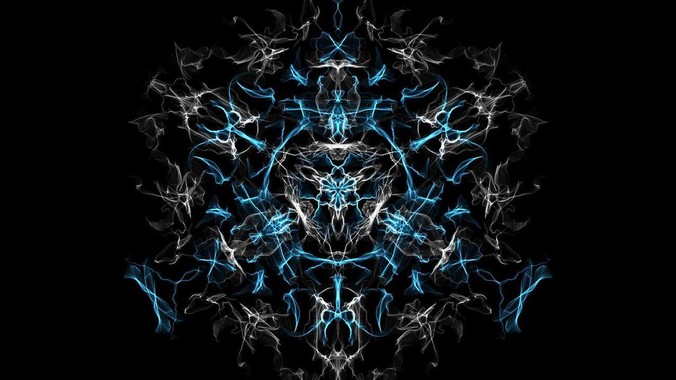 ***拍大尺度片子时摄影师不会看光吗？